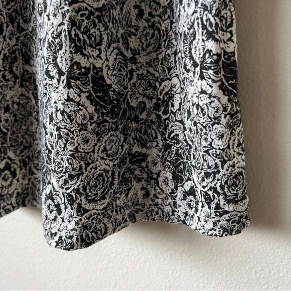 Agnes Orinda Floral Inverted Box Pleat Boho Dress - Picture 8 of 13